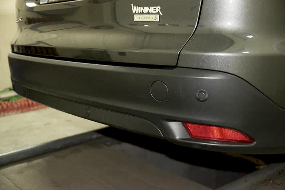 Установка парктроников Установка парктроников