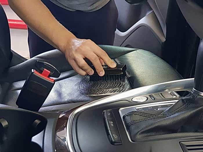 Восстановление салона Восстановление салона