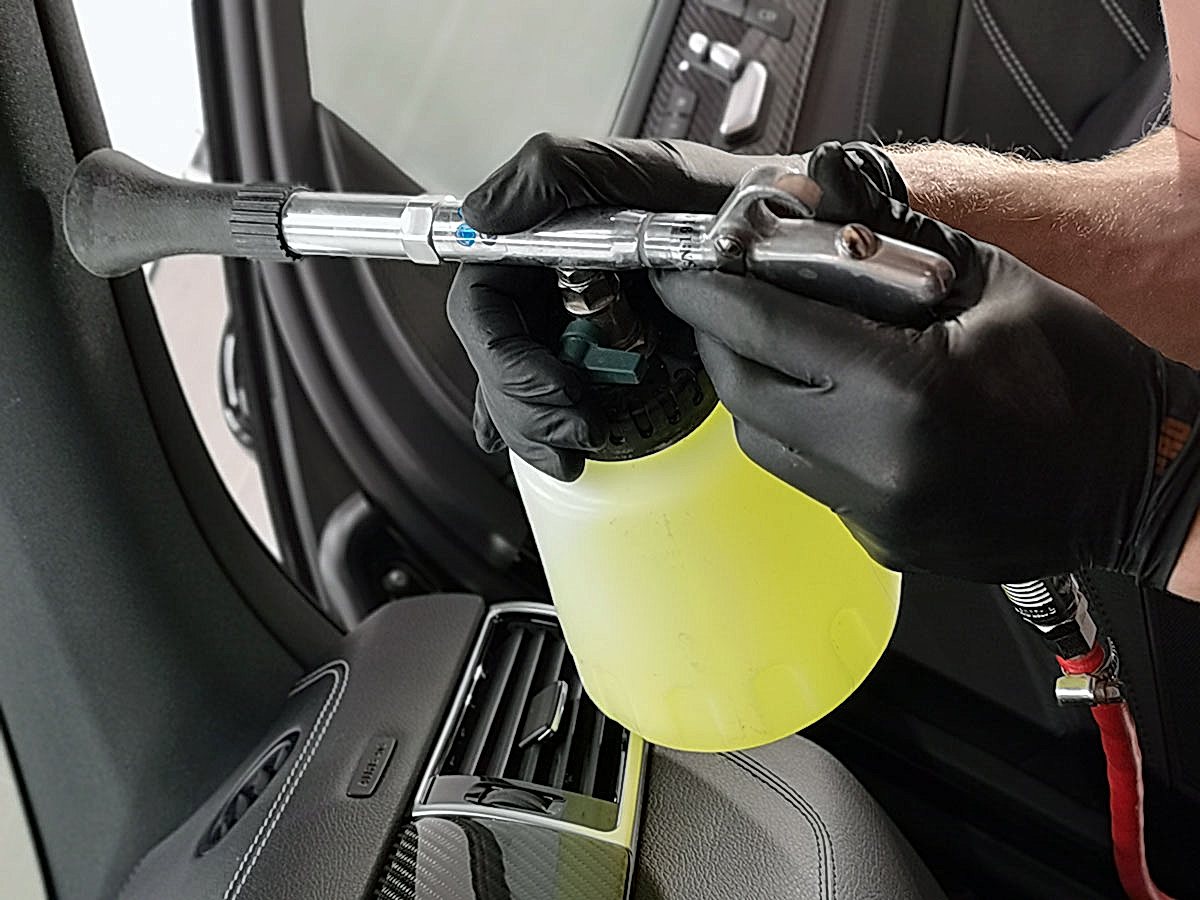 Химчистка салона Химчистка салона