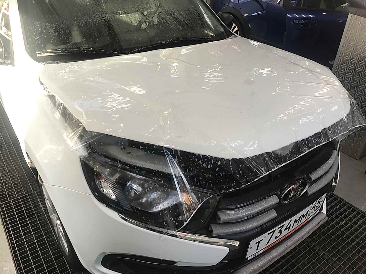 Бронирование кузова плёнкой Бронирование кузова плёнкой